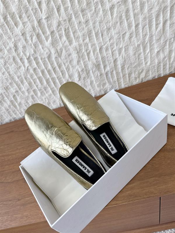 20251127171420211 320